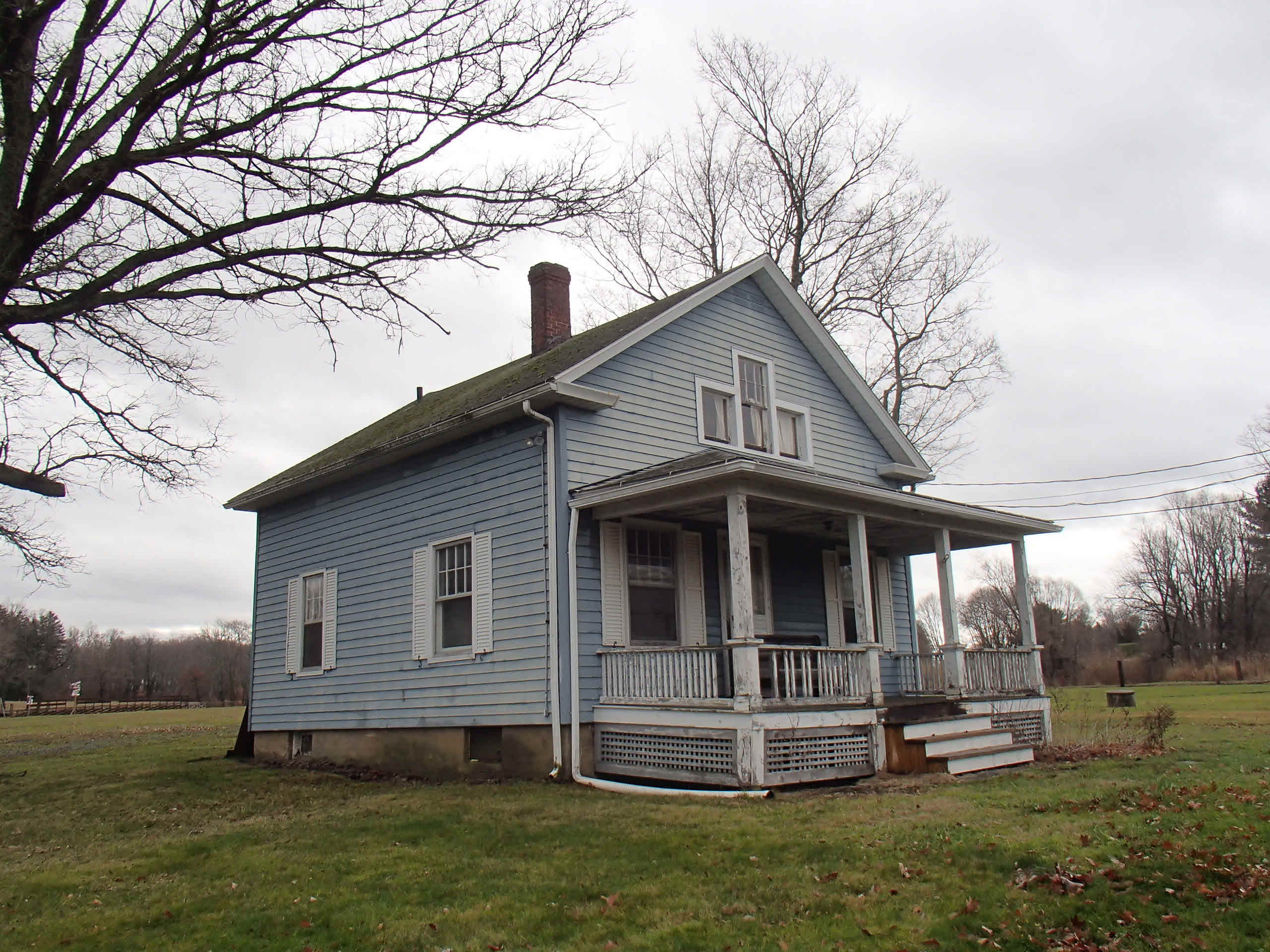 Building photograph for 110 MAIN ST SOUTH